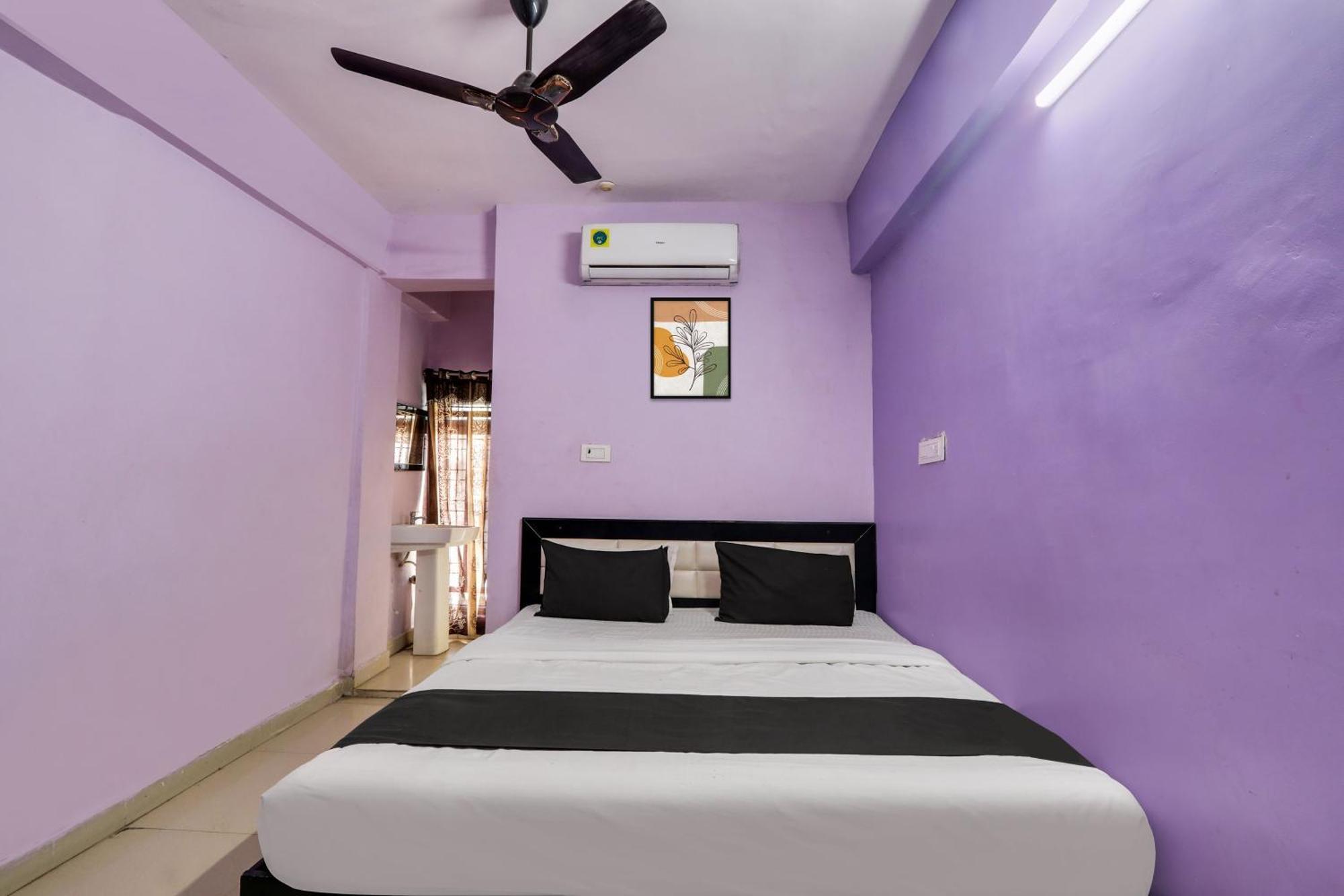 Hotel O Grand Hotel And Lodge Sangareddy Extérieur photo